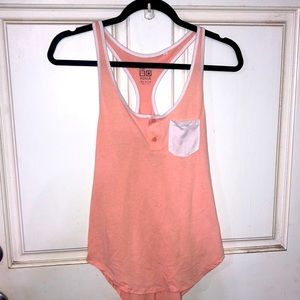 Nollie Razorback Tank